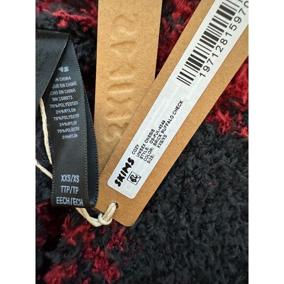 NWT ~ SKIMS Unisex Red Black Brick Buffalo Check Cozy Knit Onesie Size XXS/XS - Picture 7 of 7